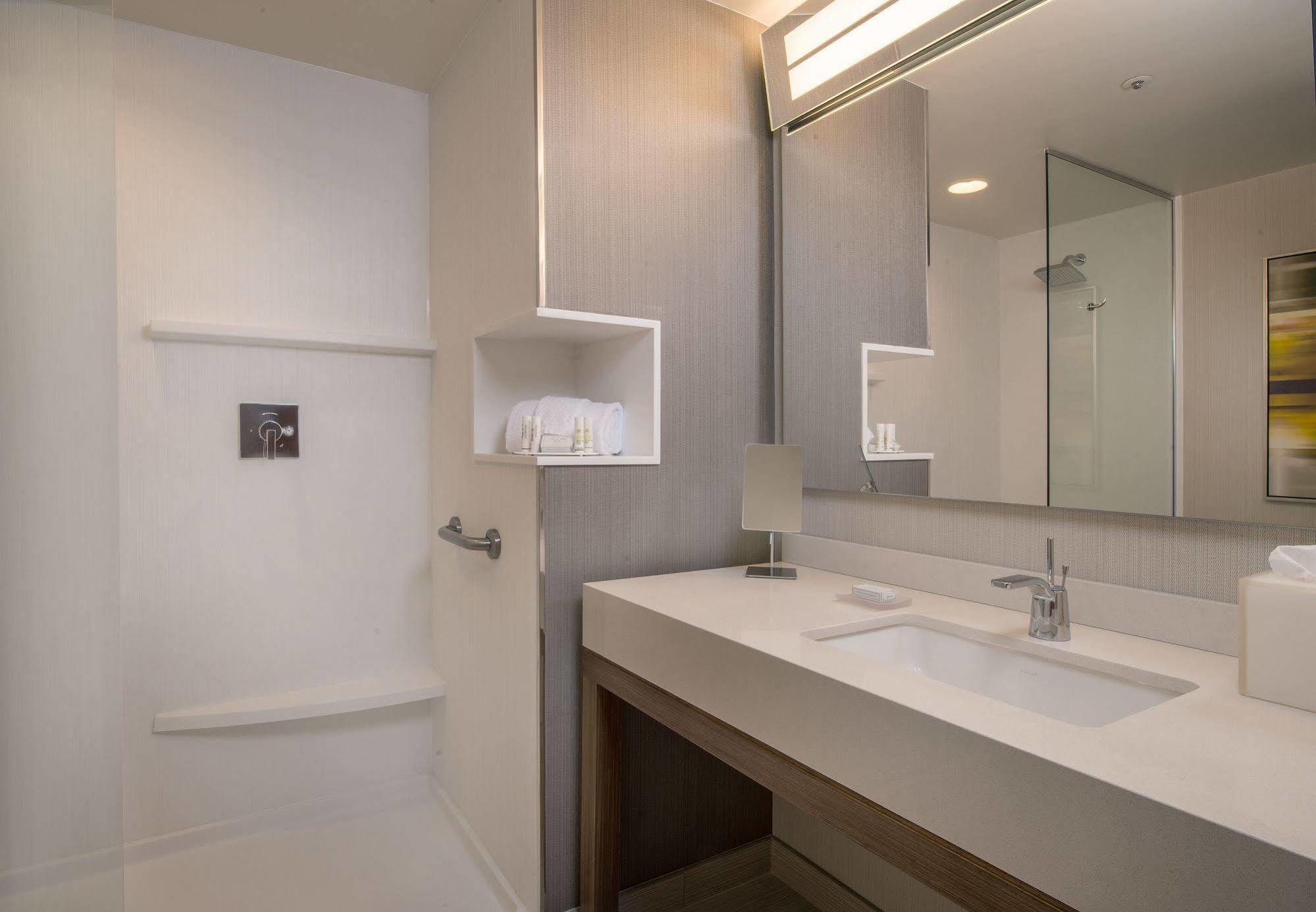 Courtyard By Marriott Temecula Мурриета Экстерьер фото