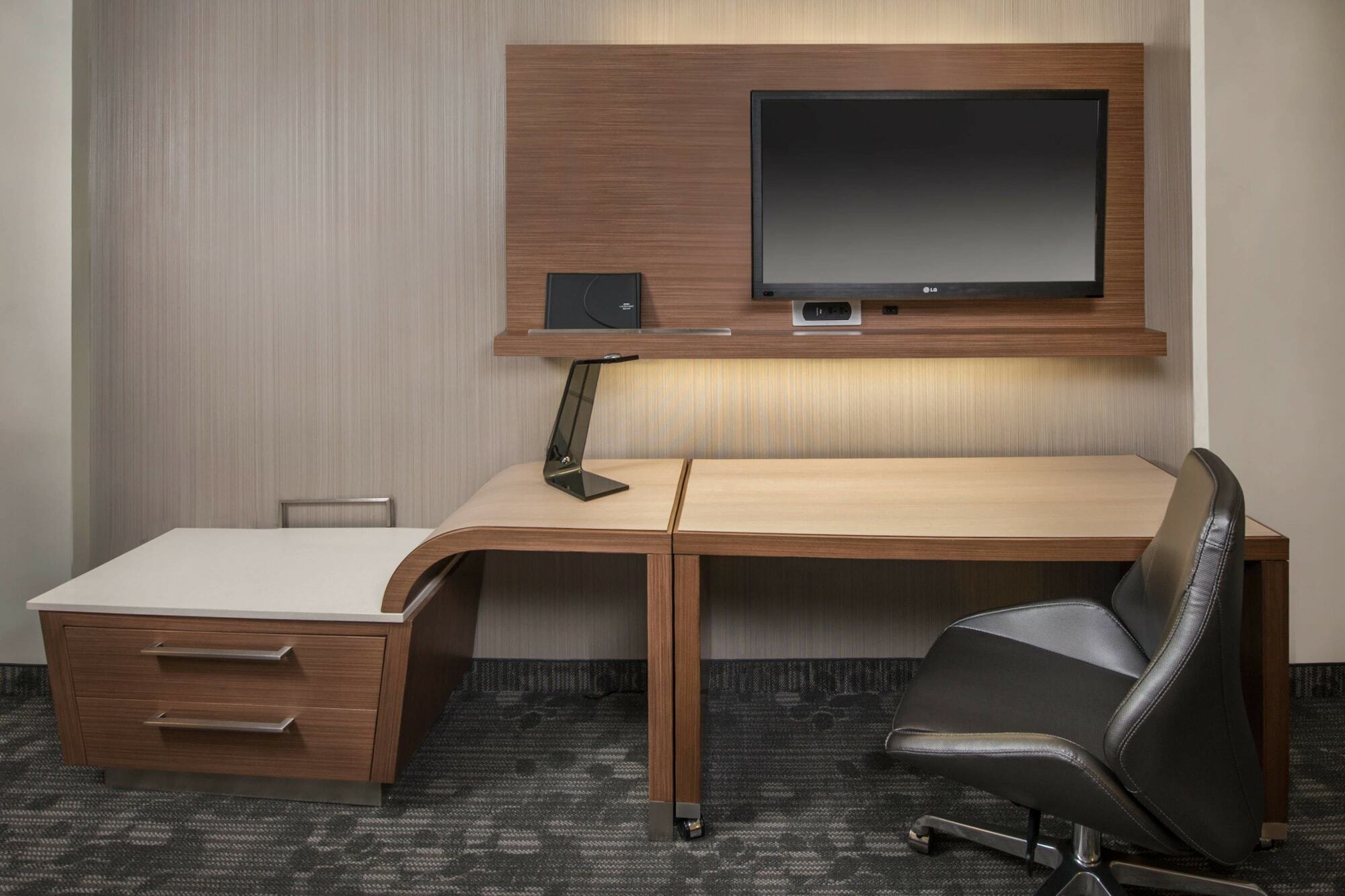 Courtyard By Marriott Temecula Мурриета Экстерьер фото